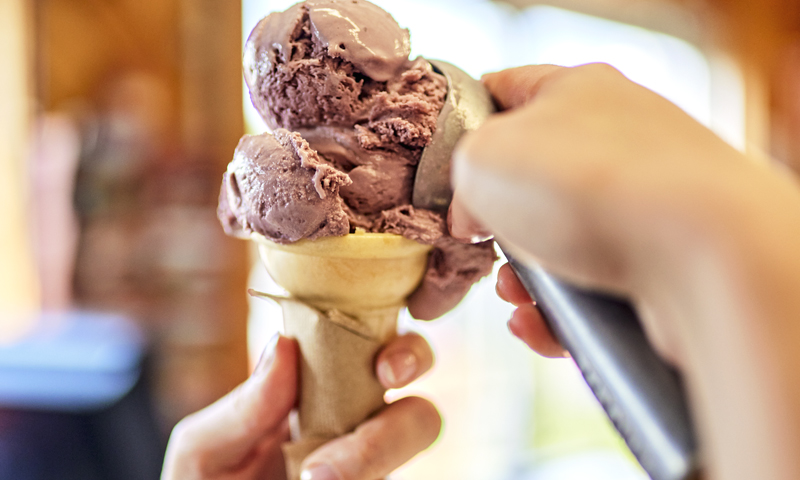Ice cream, Photo credit: Lone Spruce Creative, courtesy of Maine Office of Tourism